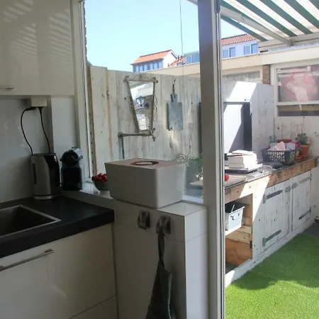 Casa de Férias Paradijsje In *