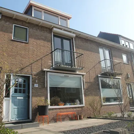 Paradijsje In * Alkmaar